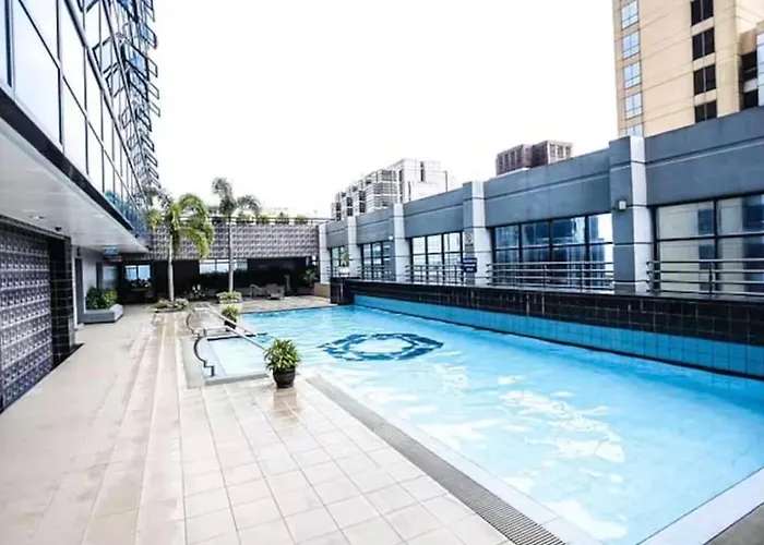 Aparthotel At The Malayan Plaza